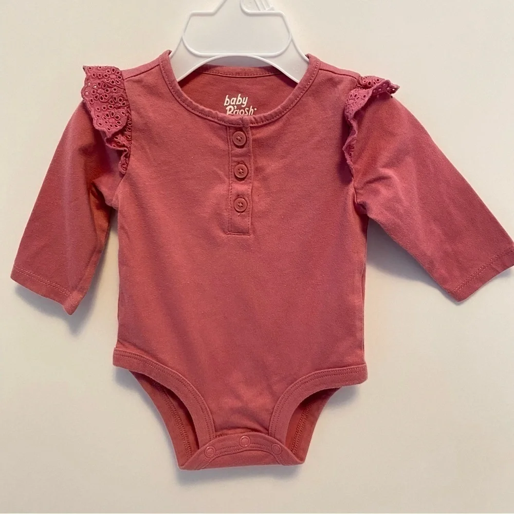 OshKosh B'gosh Baby Girl's Bodysuits & Floral Jogger Set Bundle Size 3 Months